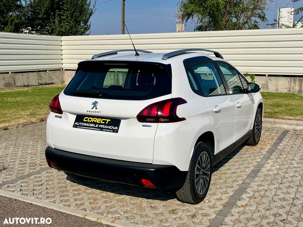 Peugeot 2008 - 4