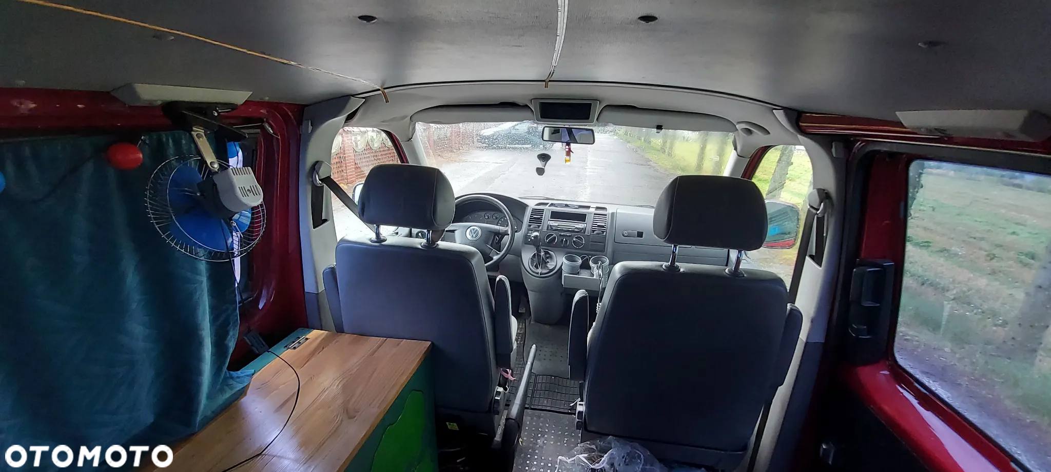 Volkswagen Transporter - 9
