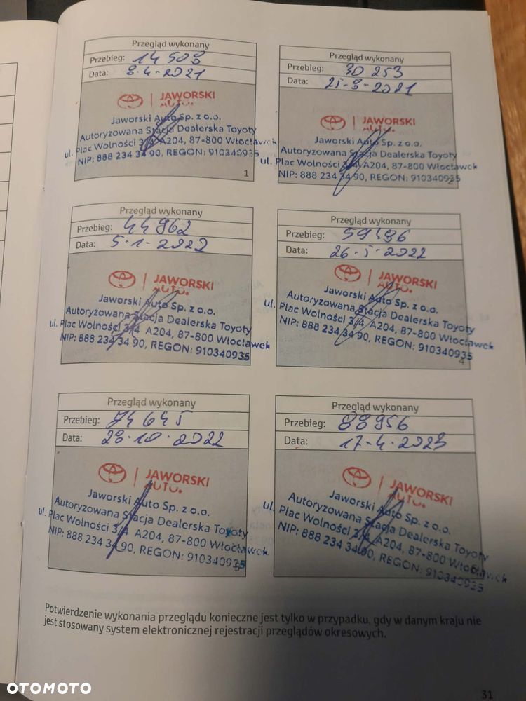 Toyota Yaris Hybrid 100 Active - 19