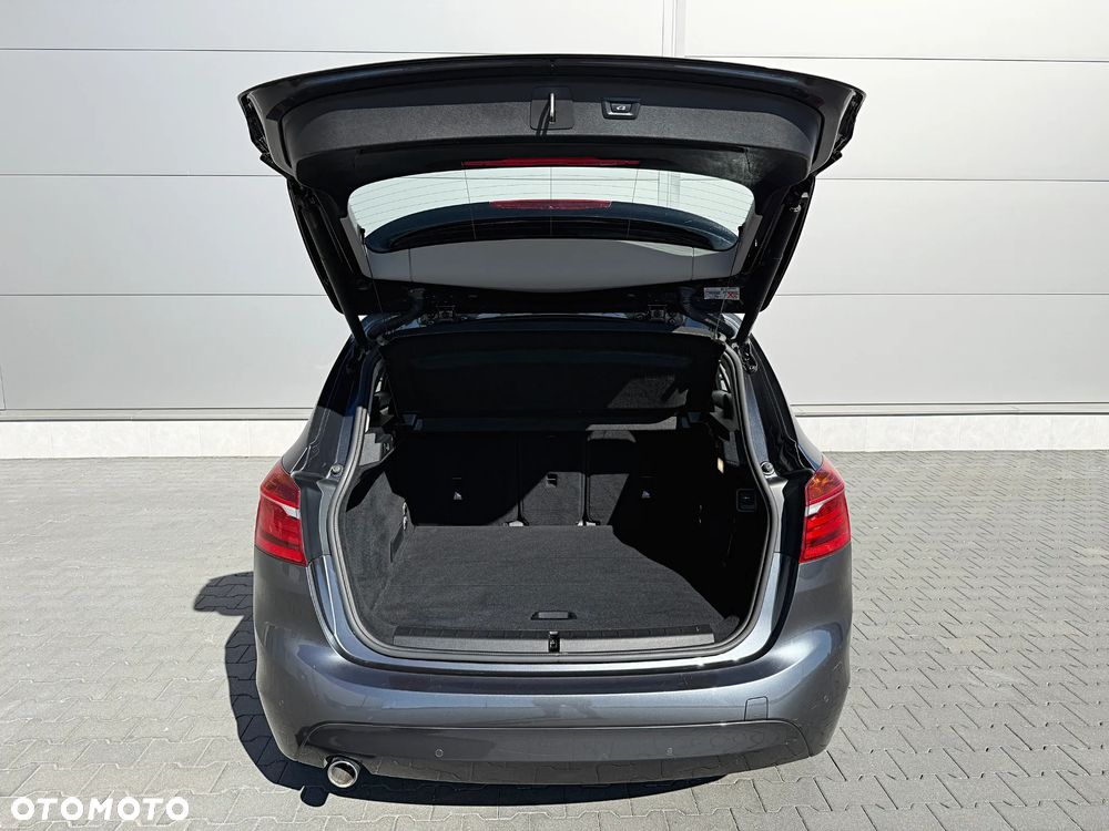 BMW Seria 2 216d Luxury Line - 34