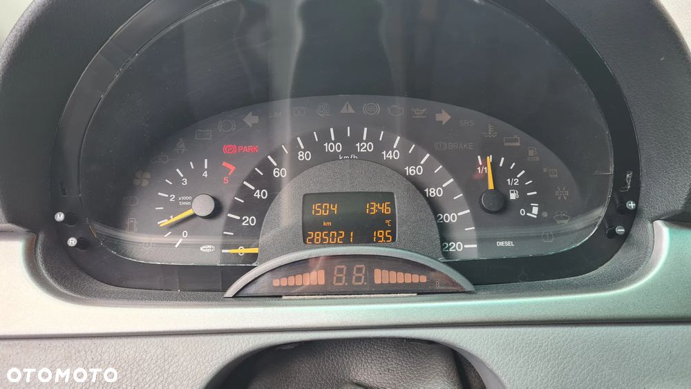 Mercedes-Benz Vito 639.703 - 11