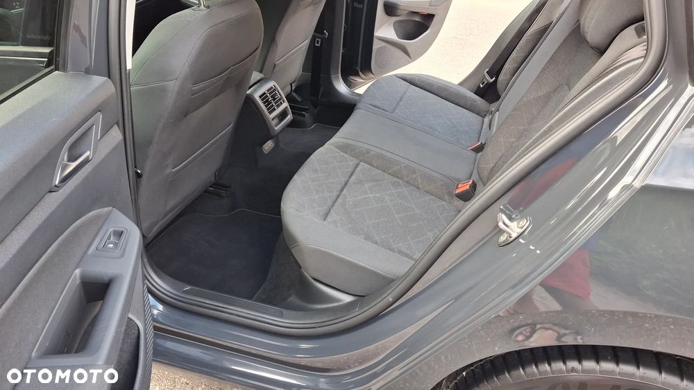 Volkswagen Golf Variant 2.0 TDI SCR DSG Style - 12