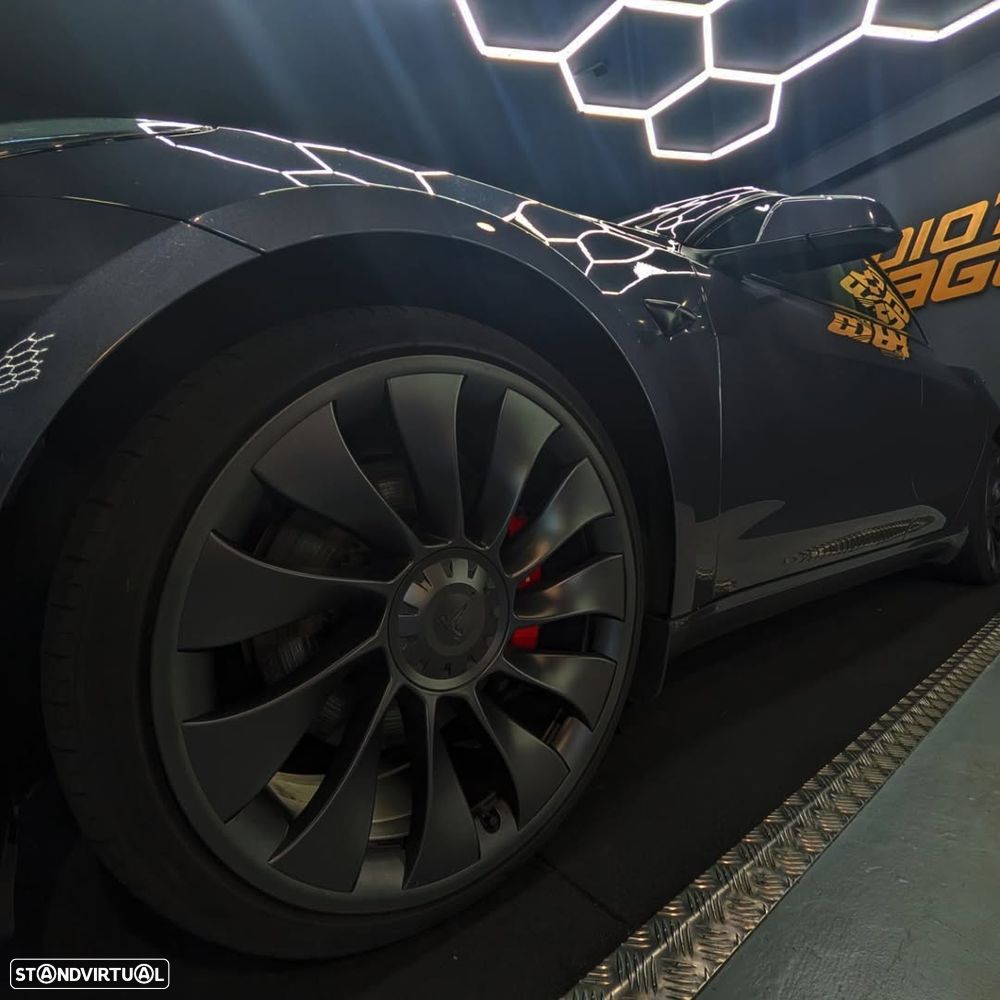 Tesla Model 3 Performance Dual Motor AWD - 12