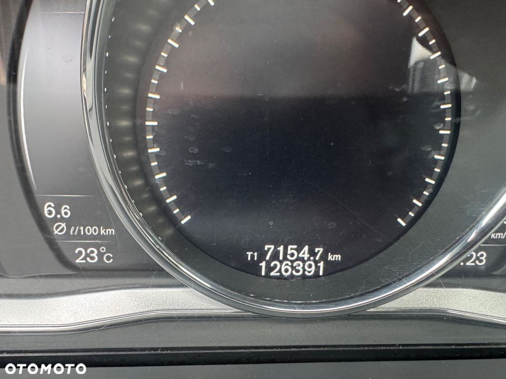 Volvo V60 D4 Geartronic RDesign - 17