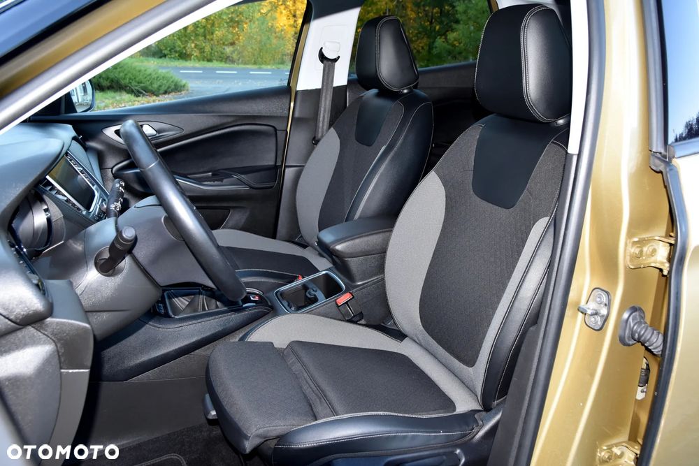 Opel Grandland X - 16