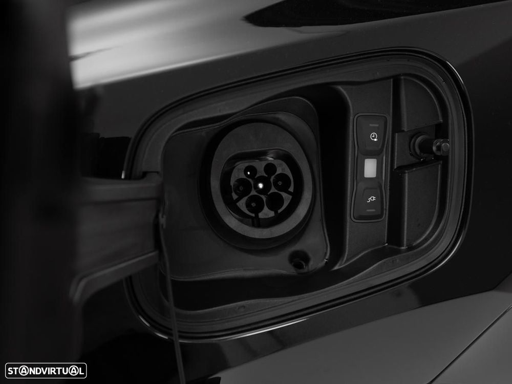 Lamborghini Urus 4.0 V8 SE - 16