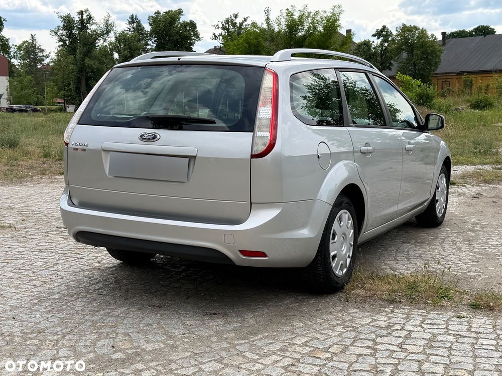 Ford Focus 1.6 16V Silver Magic - 8