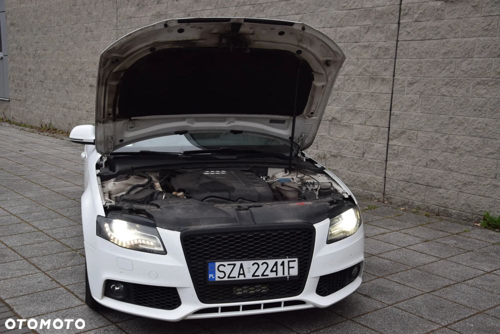 Audi A4 Limousine - 7