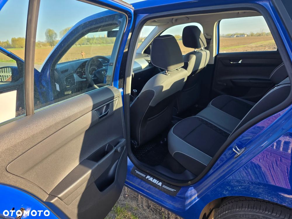 Skoda Fabia 1.0 TSI Active - 9