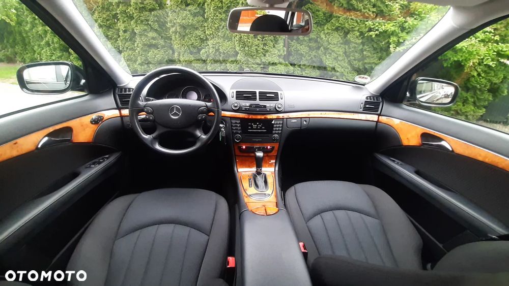 Mercedes-Benz Klasa E 200 Kompressor Automatik Elegance - 16