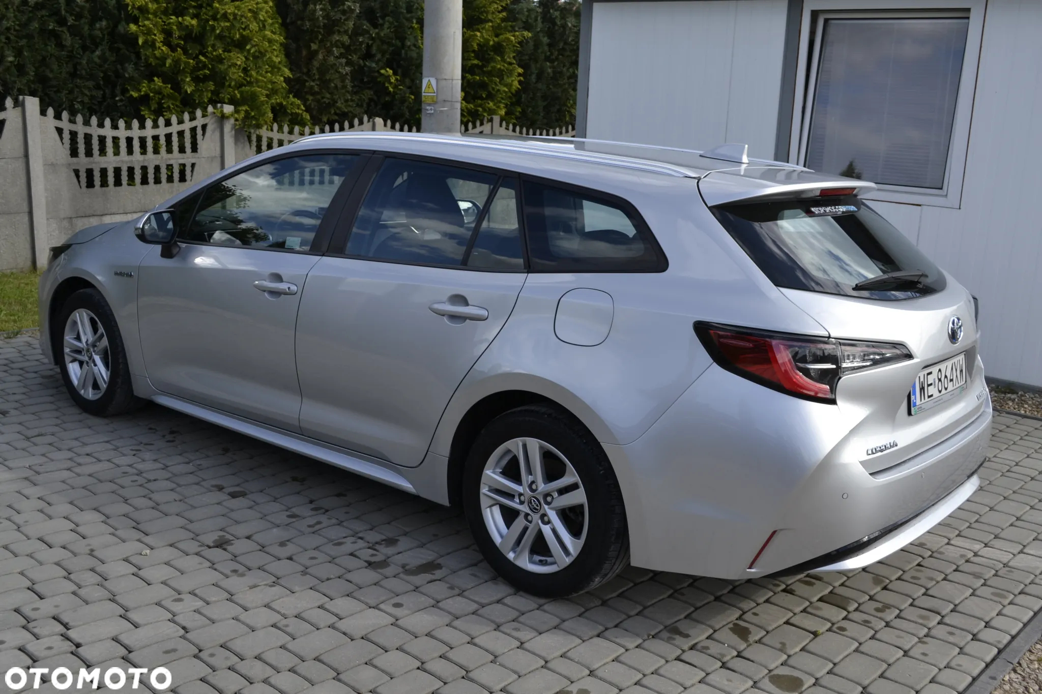 Toyota Corolla 1.8 Hybrid Comfort - 18