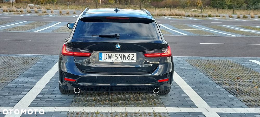 BMW Seria 3 318i Advantage - 24