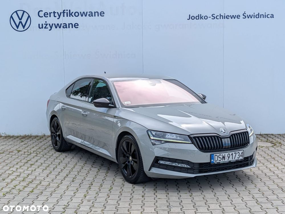 Skoda Superb 1.5 TSI ACT Sportline - 3