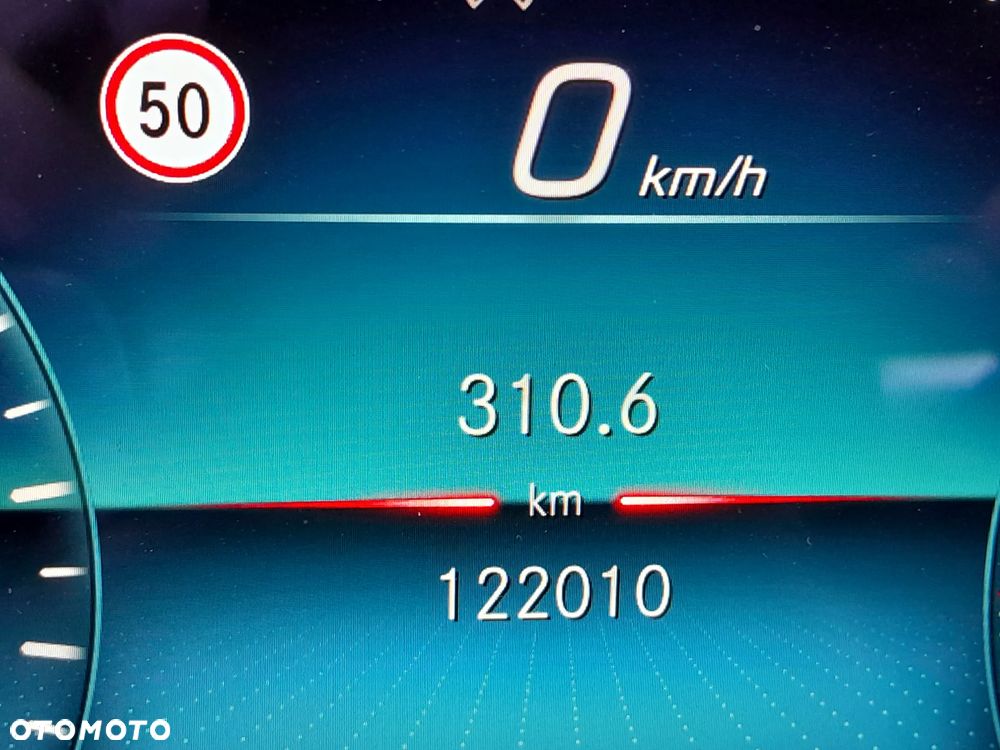 Mercedes-Benz Klasa E 220 d 4-Matic Avantgarde - 15