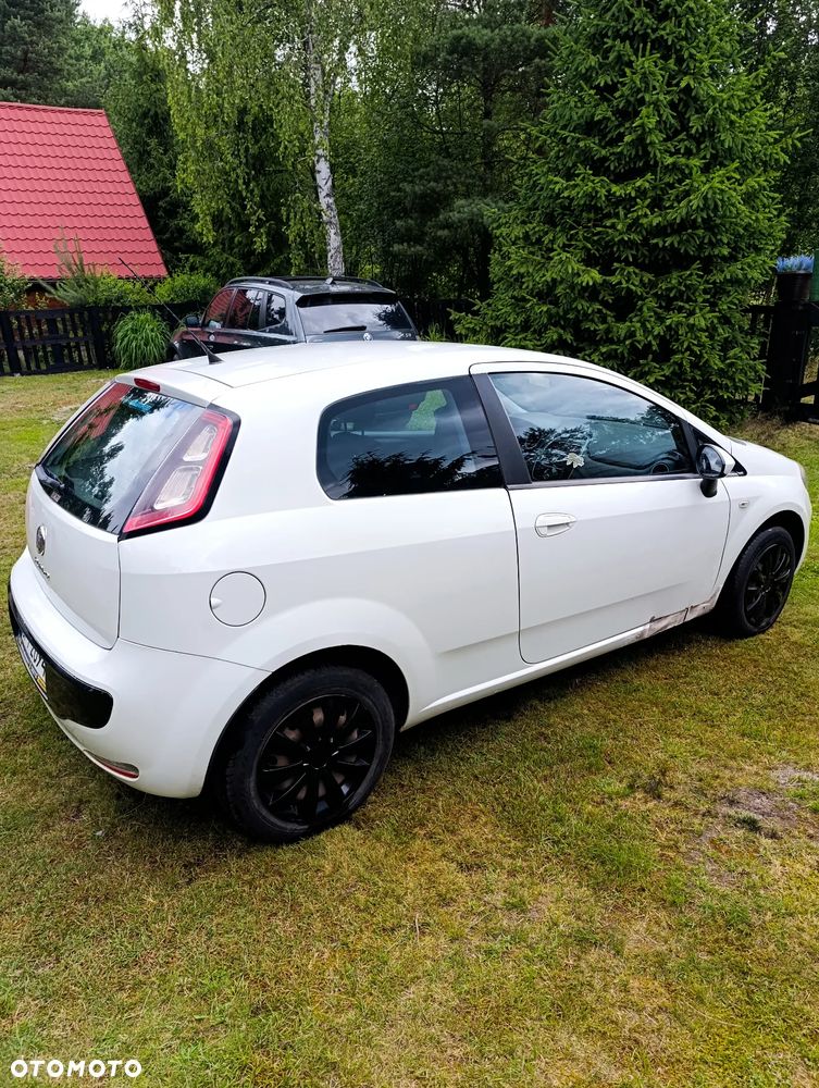 Fiat Grande Punto Actual 1.2 8V Fresh - 4