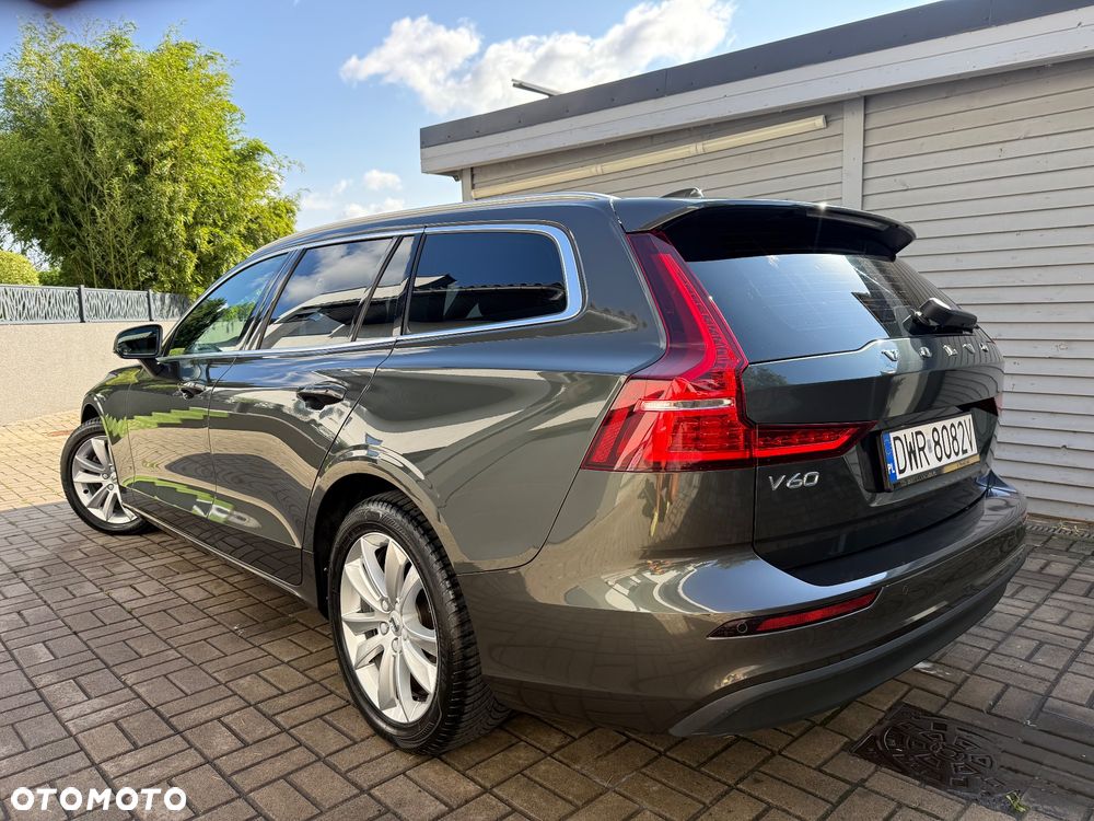 Volvo V60 D3 Momentum Core - 3