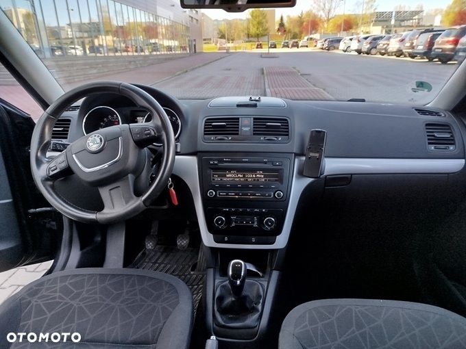 Skoda Yeti 2.0 TDI FAMILY - 12