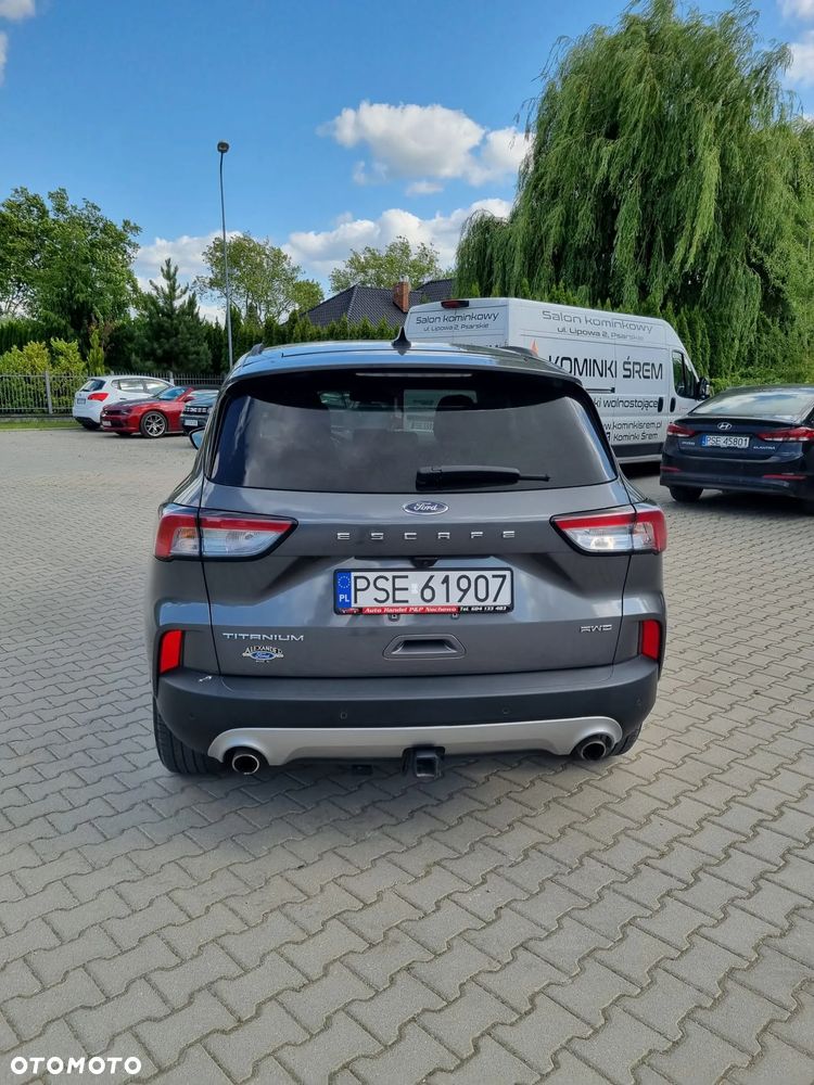 Ford Escape 2.0 EcoBoost AWD Titanium - 4
