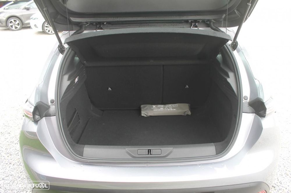Peugeot 308 1.5 BlueHDi Active Pack EAT8 - 28
