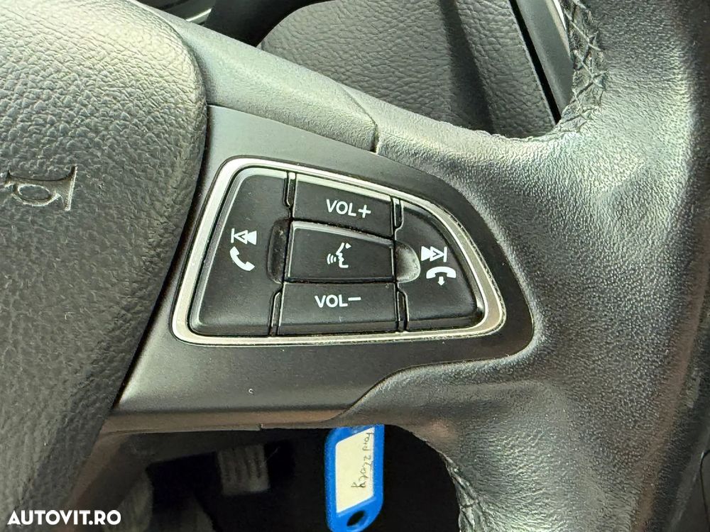 Ford Focus 1.5 TDCi DPF Start-Stopp-System Trend - 14