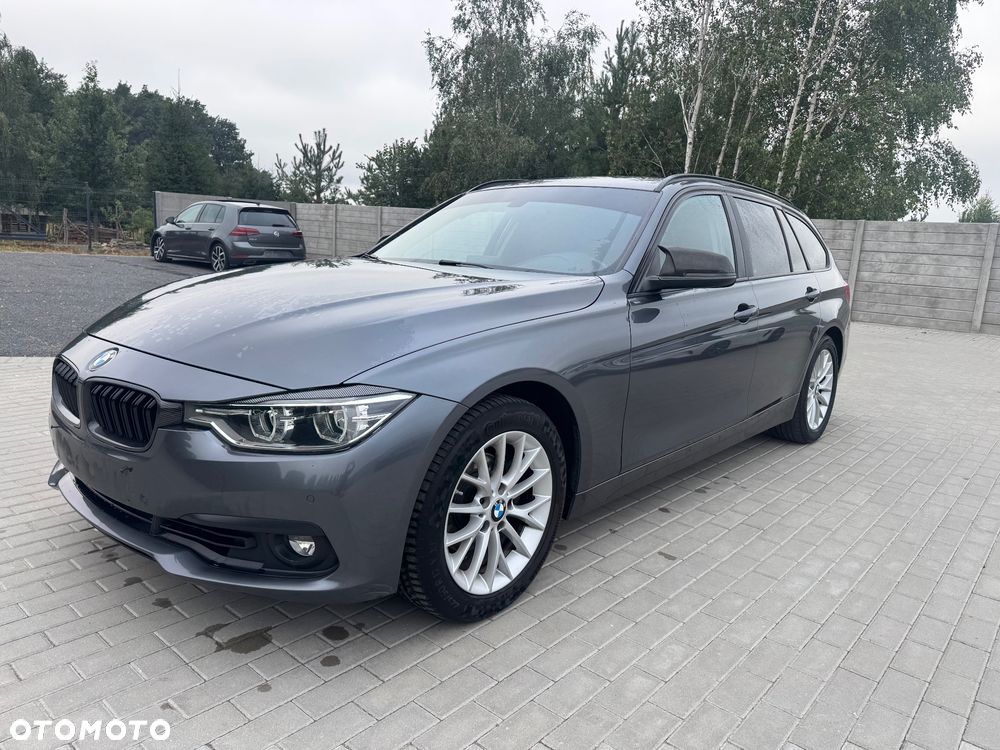 BMW Seria 3 318i - 1