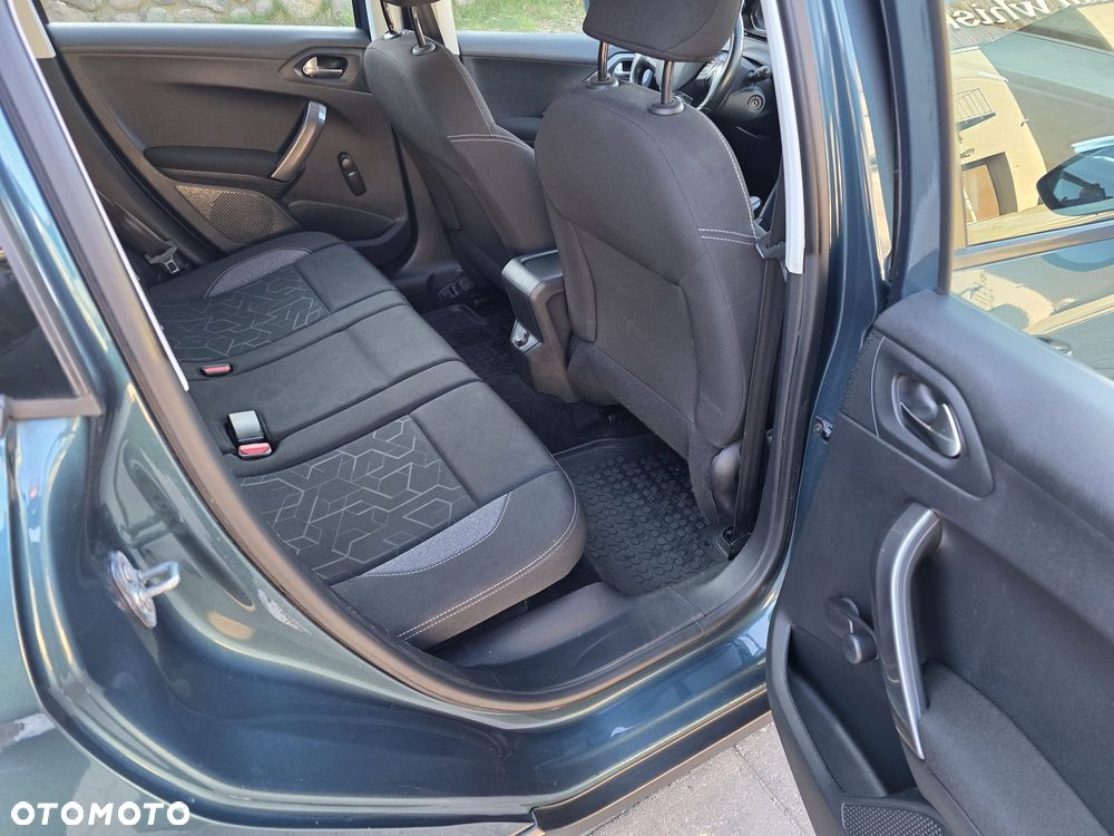 Peugeot 2008 1.2 Pure Tech Crossway S&S - 12