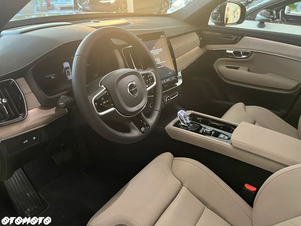 Volvo XC 90 T8 AWD Plug-In Hybrid Ultra Bright 7os - 7