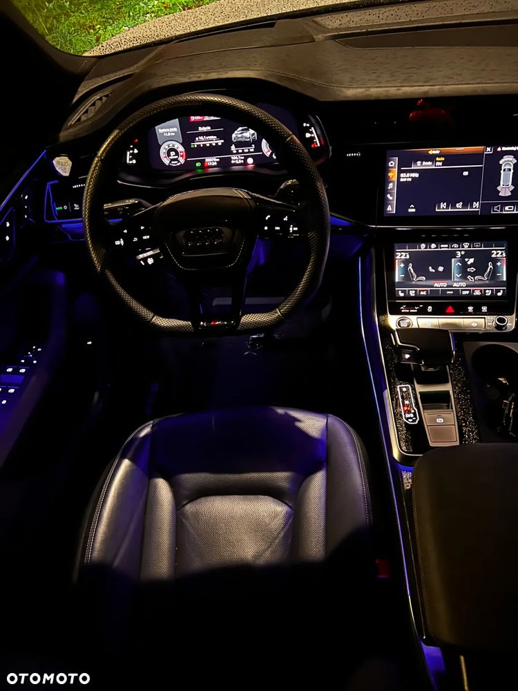 Audi Q8 SUV TFSI quattro 250 kW tiptronic - 37