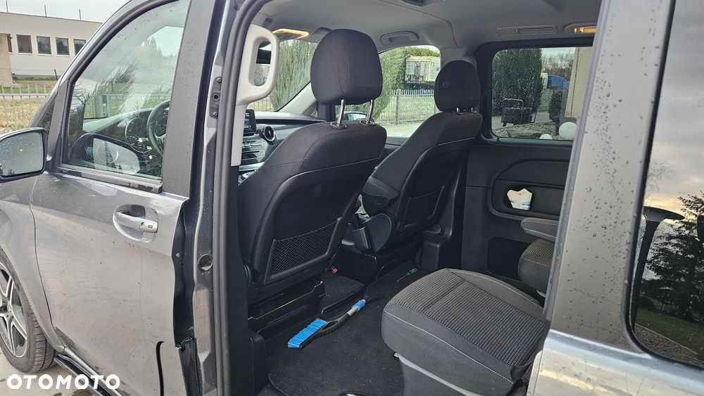 Mercedes-Benz Klasa V 250 d 9G-Tronic - 6