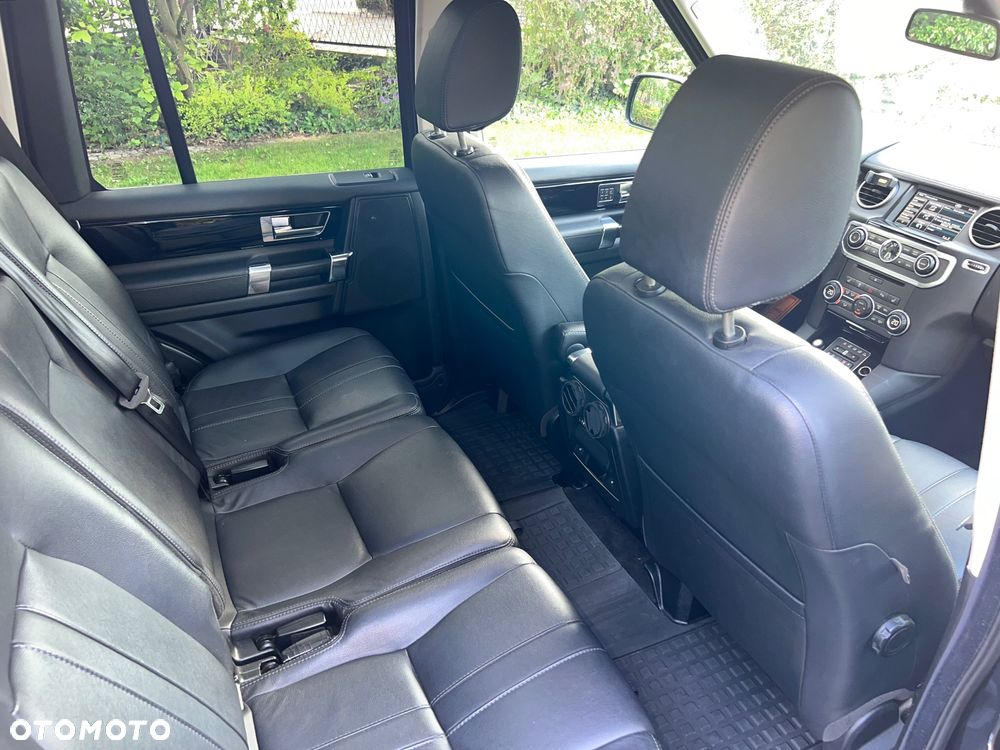 Land Rover Discovery IV 3.0 SD V6 HSE - 9