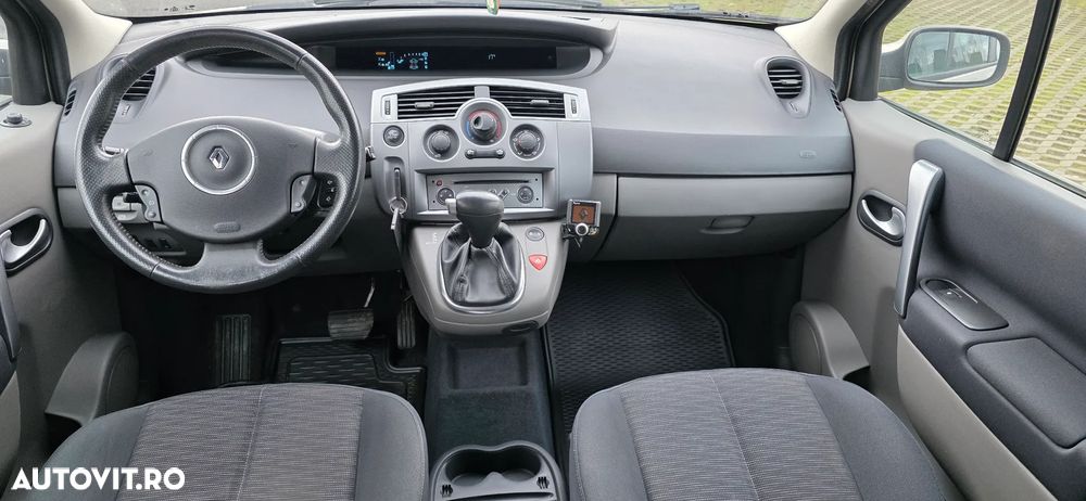 Renault Scenic - 2