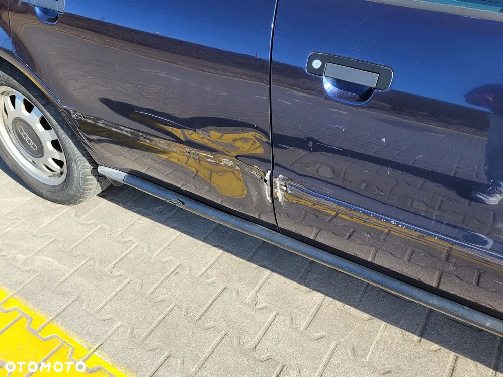 Audi A4 Limousine 1.8 - 12