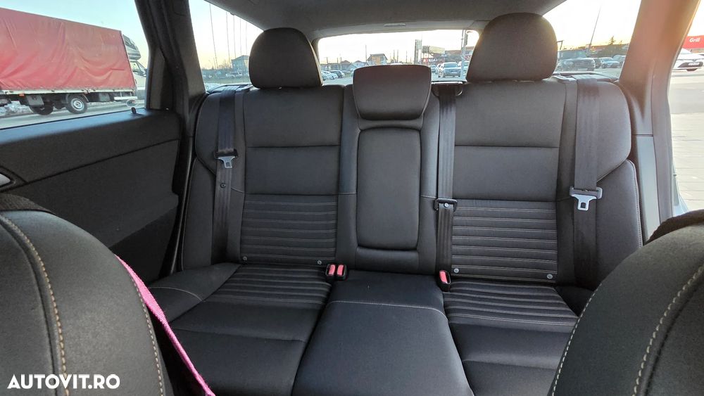 Volvo V50 1.6 D Momentum - 32