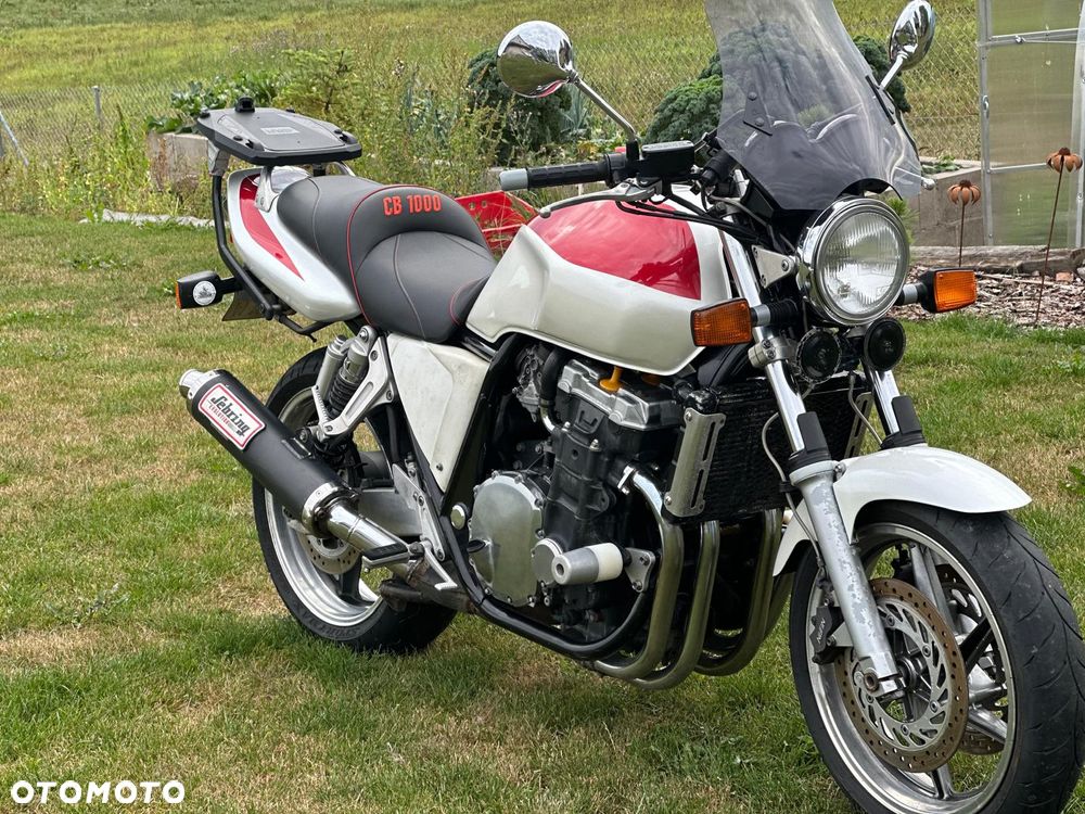 Honda CB - 1