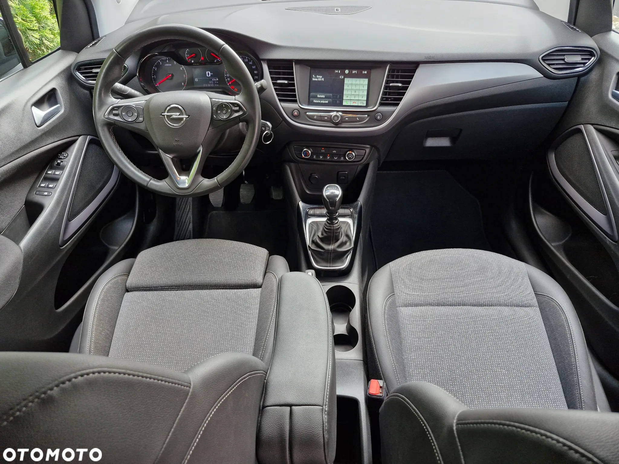 Opel Crossland X - 16