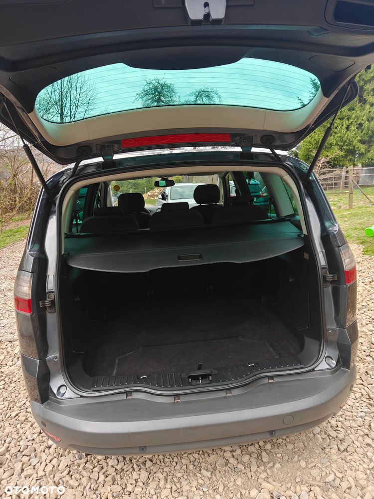 Ford S-Max - 6