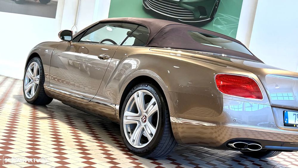 Bentley Continental Cabrio GTC V8 - 9