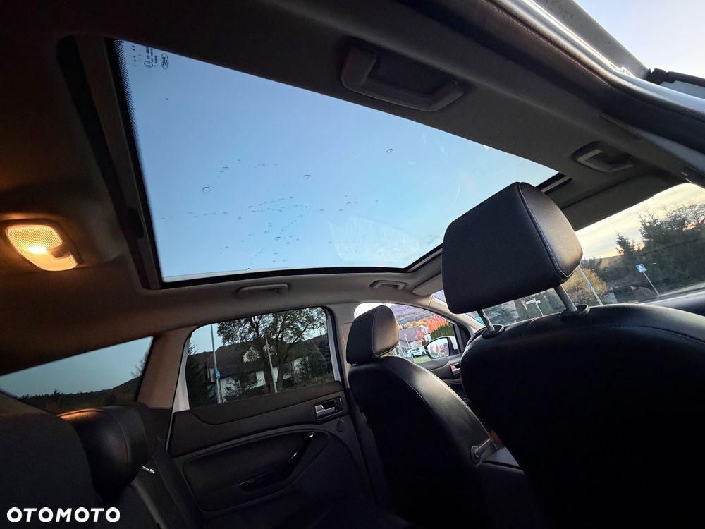 Ford Kuga 2.0 TDCi Titanium S - 31