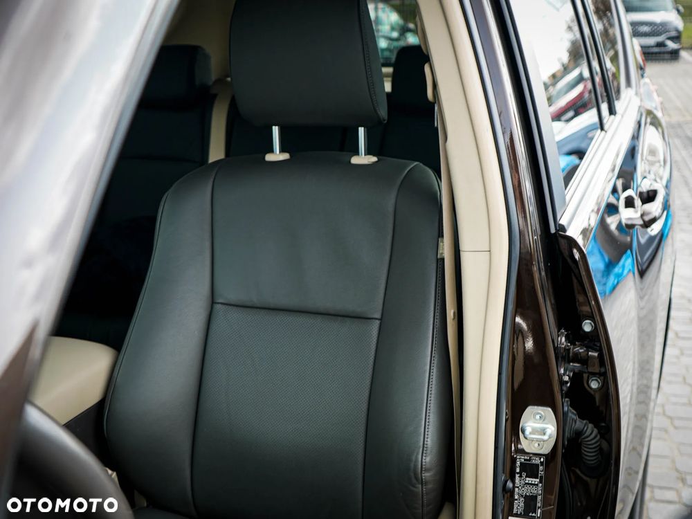 Toyota Land Cruiser LC 2.8 D-4D Prado - 25