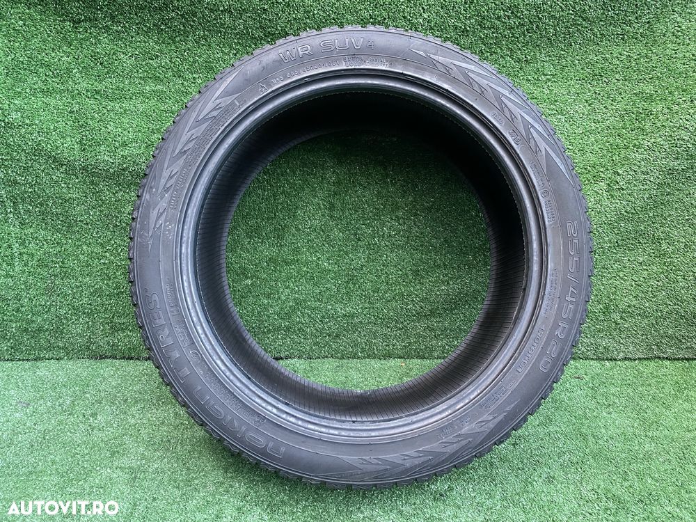 Set 4 anvelope Iarnă Nokian WR SUV 4 255 45 20 105V XL DOT 4919 - 2