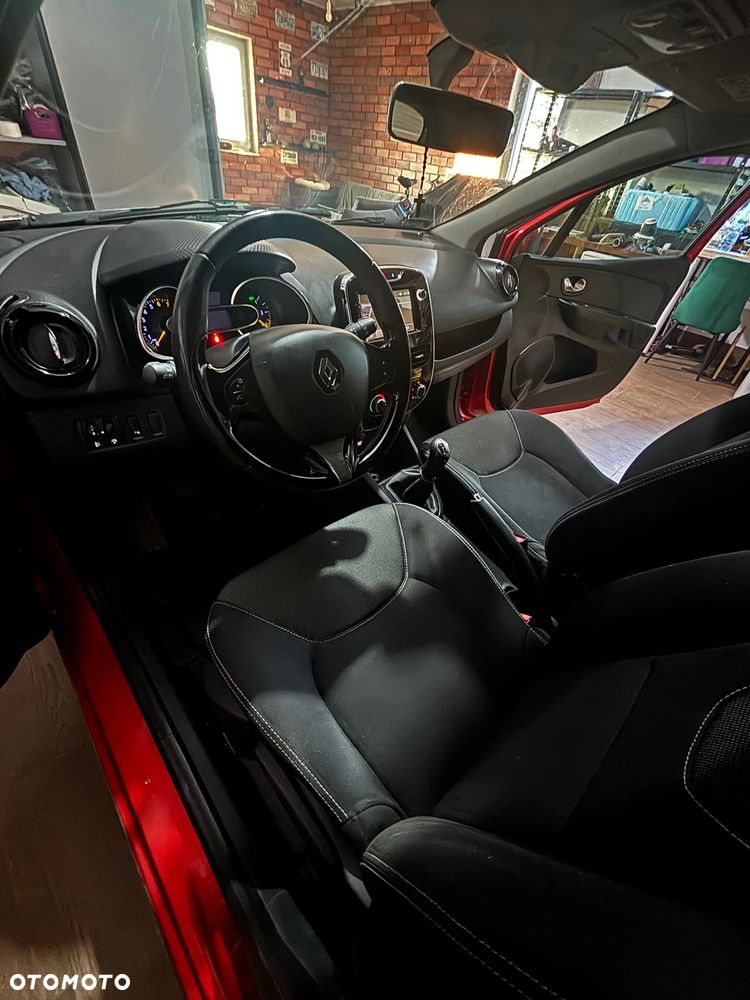 Renault Clio 1.2 16V Life - 14