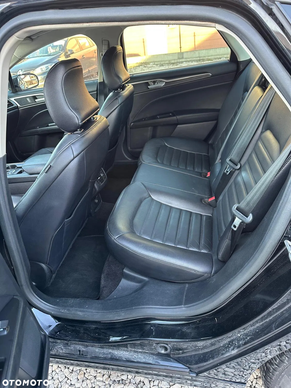 Ford Fusion 2.0 EcoBoost Titanium - 14