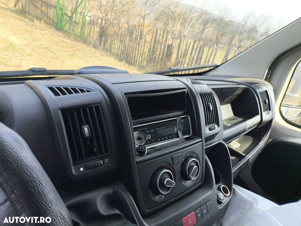 Peugeot BOXER - 12