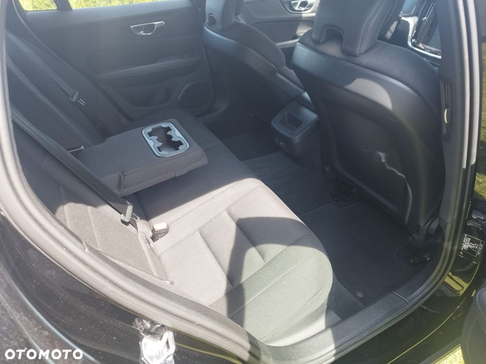Volvo V60 B4 D Geartronic Momentum - 14