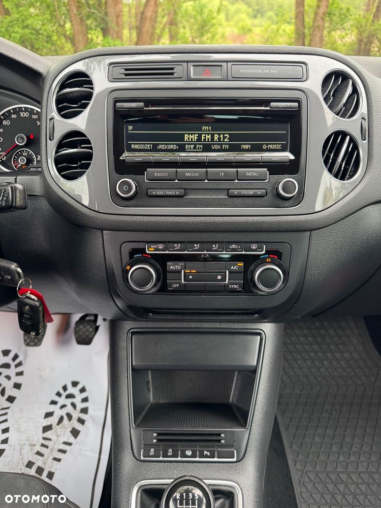 Volkswagen Tiguan 2.0 TDI Perfectline - 28