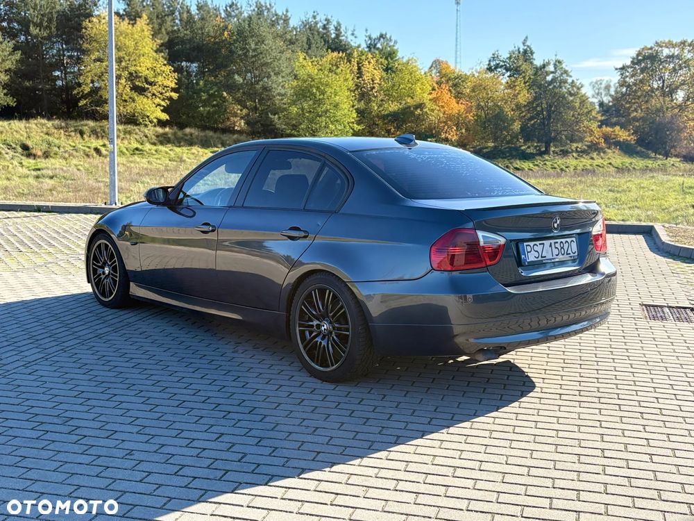 BMW Seria 3 320d - 5