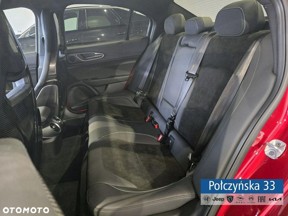 Alfa Romeo Giulia - 15