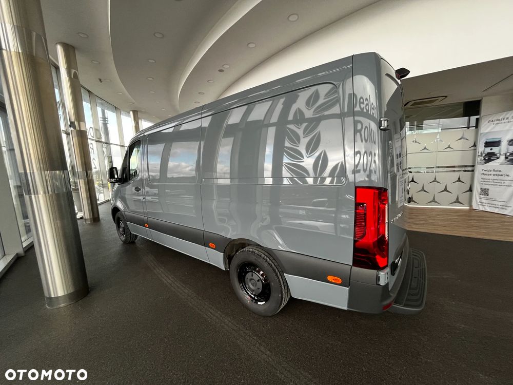 Mercedes-Benz Sprinter - 6