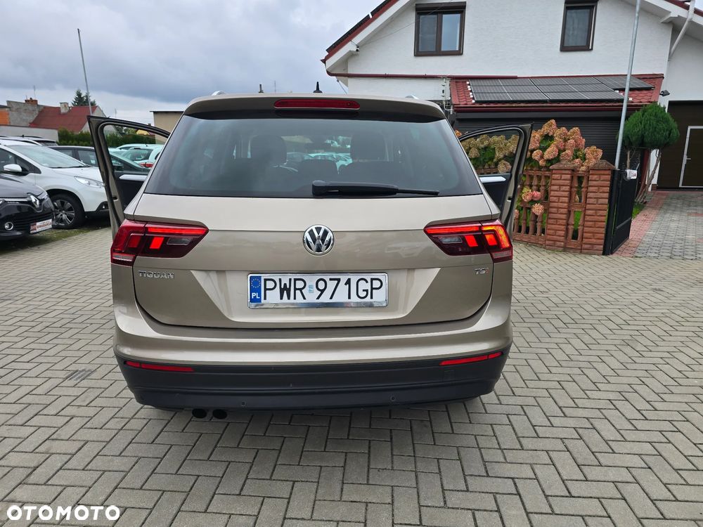 Volkswagen Tiguan - 25