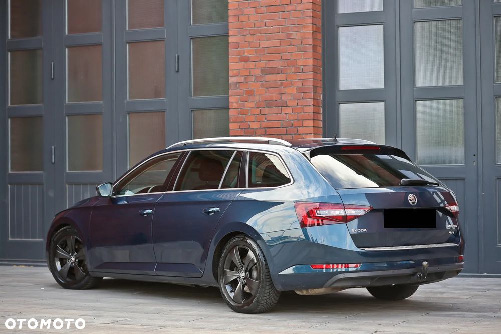 Skoda Superb 2.0 TDI 4x4 DSG Style - 12
